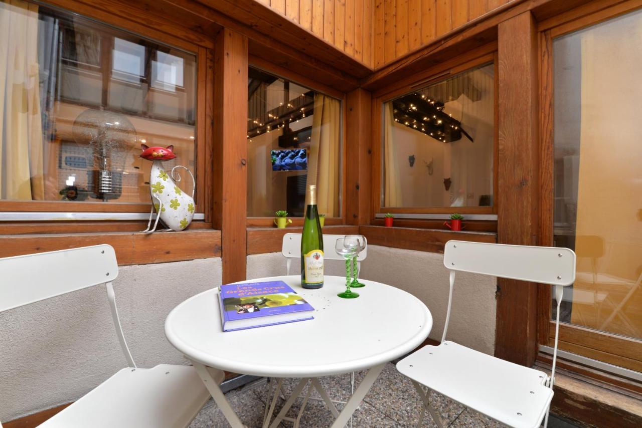 Appartement La Terrasse Sur Cour Colmar Esterno foto