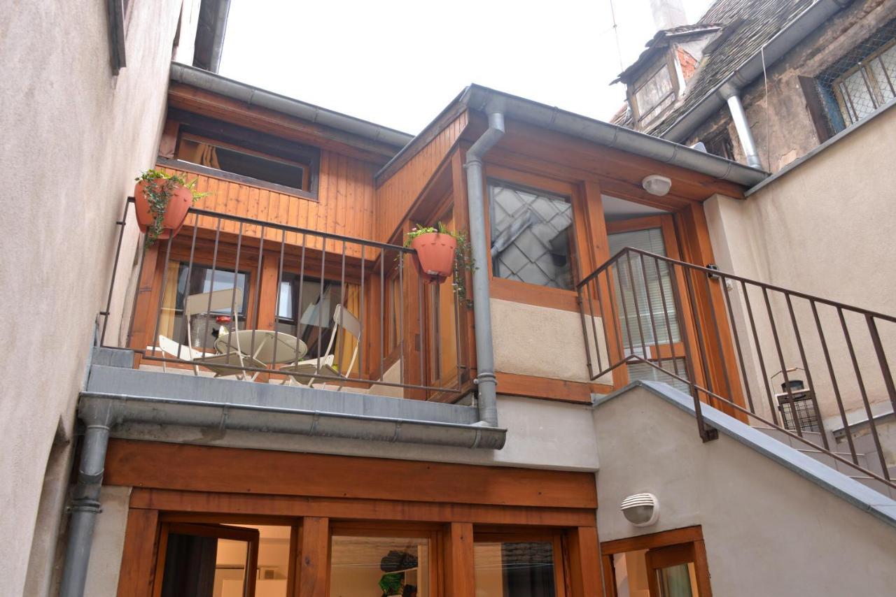 Appartement La Terrasse Sur Cour Colmar Esterno foto
